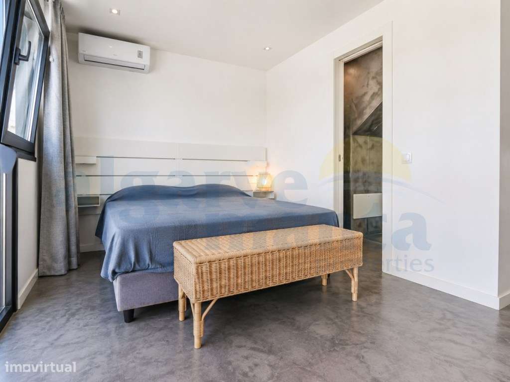 Moradia T3 Geminada com Piscina Privada em Manta Rota-9