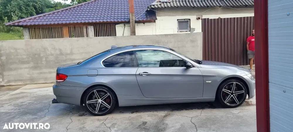 Dezmembrez BMW seria 3 E90 E91 E92 E93 NFL / FL / LCI / M Pachet motor calculator cutie viteze usa aripa capota haion trager bara faruri xenon stop interior jante navigatie oglinzi plafon praguri volan etc - 9