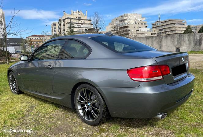 BMW 320 d Edição M - 12