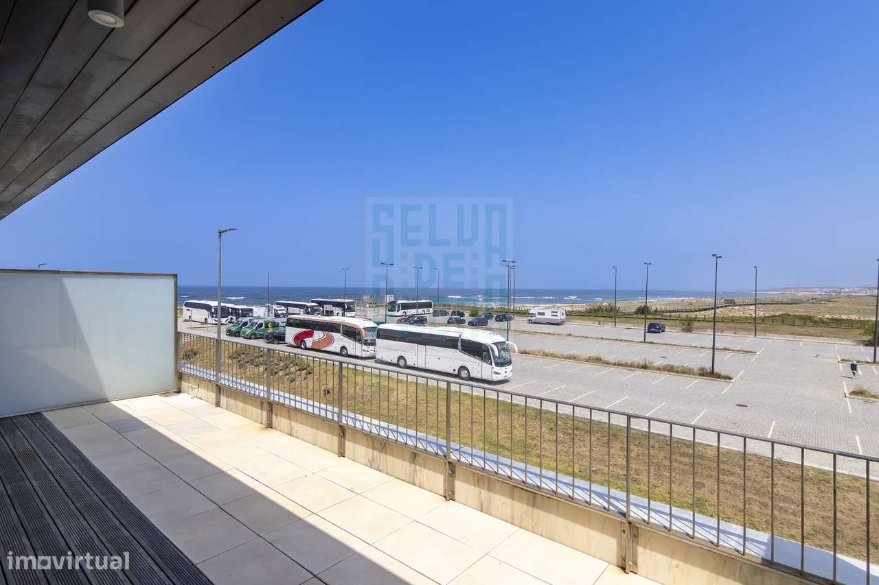 Moradia T3 de Luxo com Vista Mar | Praia da Agudela | Condomínio Fech-57