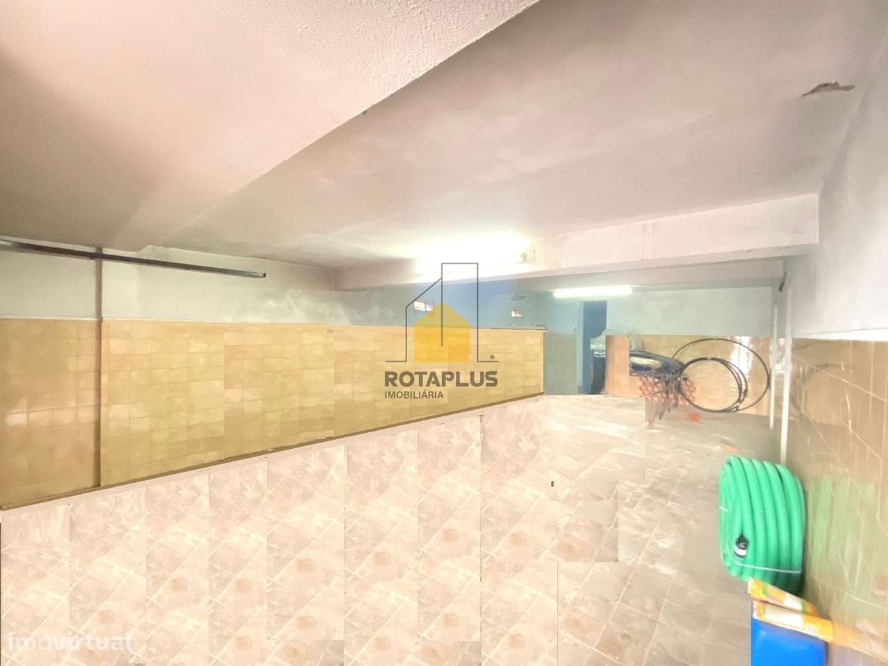 Moradia com terreno Castêlo da Maia-22