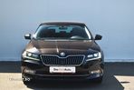 Skoda Superb 2.0 TDI DSG Ambition - 2