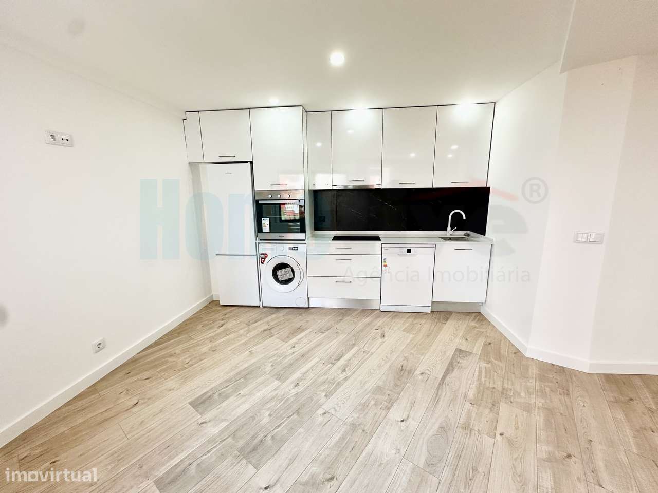 Apartamento T3 Remodelado Alverca do Ribatejo, Próximo do Comboio - Grande imagem: 4/12