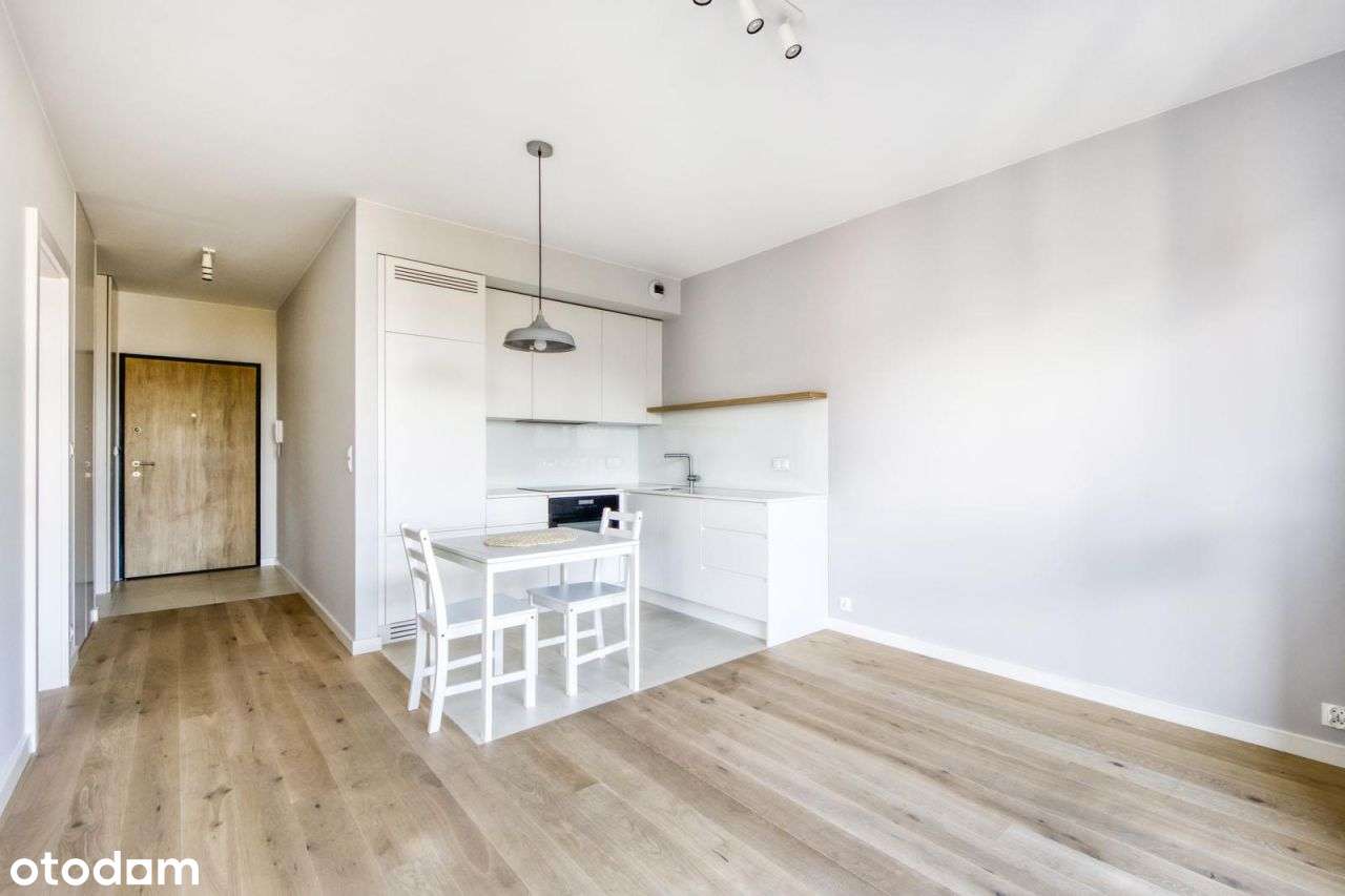 Wolska, 2 pokoje w apartamentowcu-3