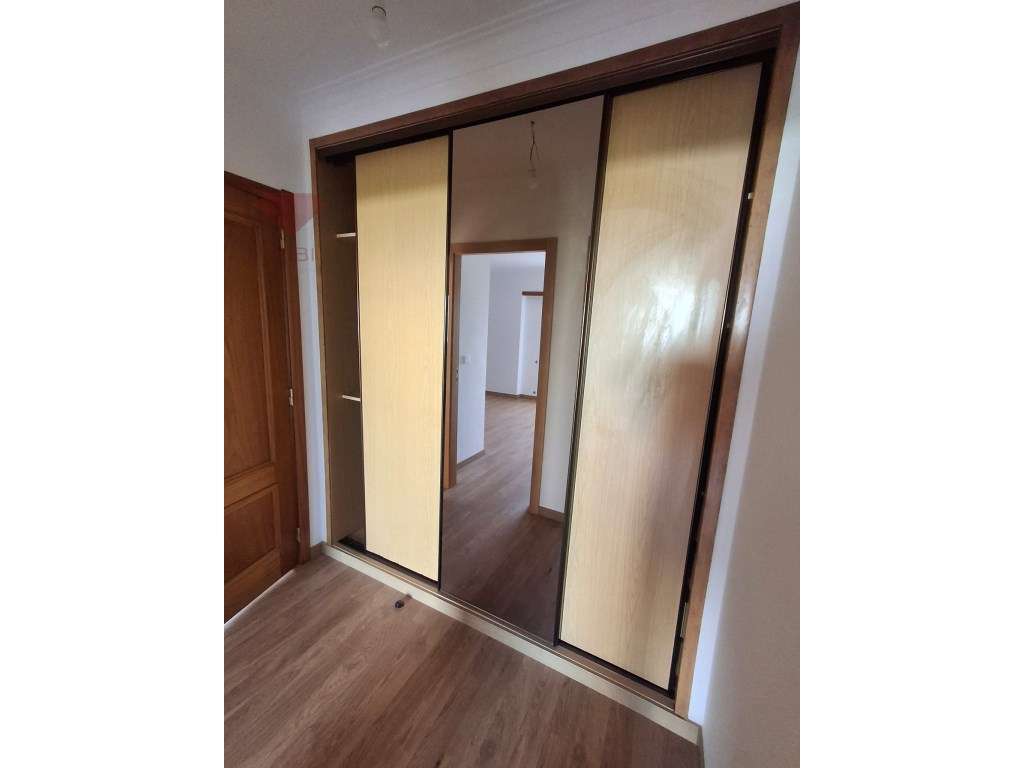 Moradia T4 à venda na Cotovia - Sesimbra-28