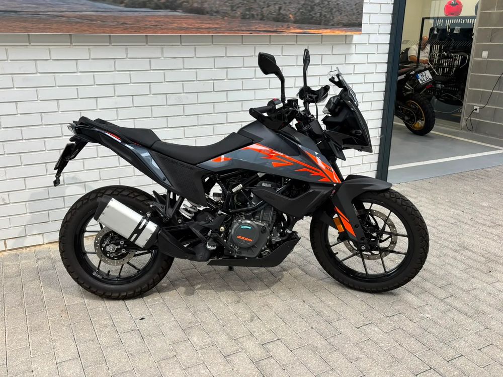 KTM 390