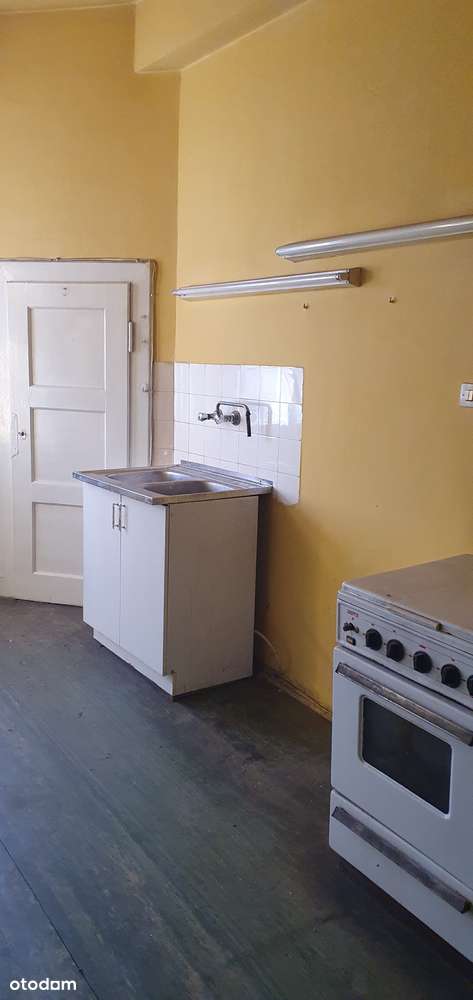 Rezerwacja Bytom Matejki 11 , 3 pokoje do remontu-11