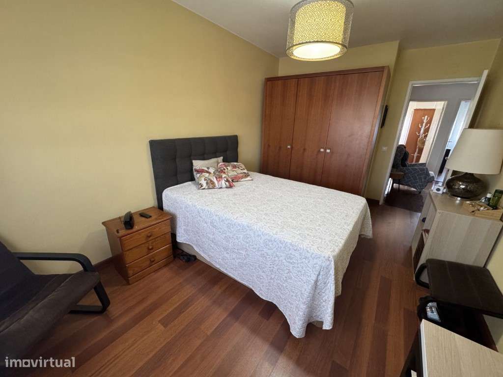 T4 Totalmente remodelado em Alfornelos - Junto ao Metro-5