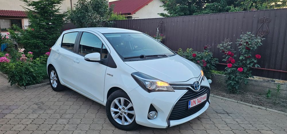 Toyota Yaris 2016