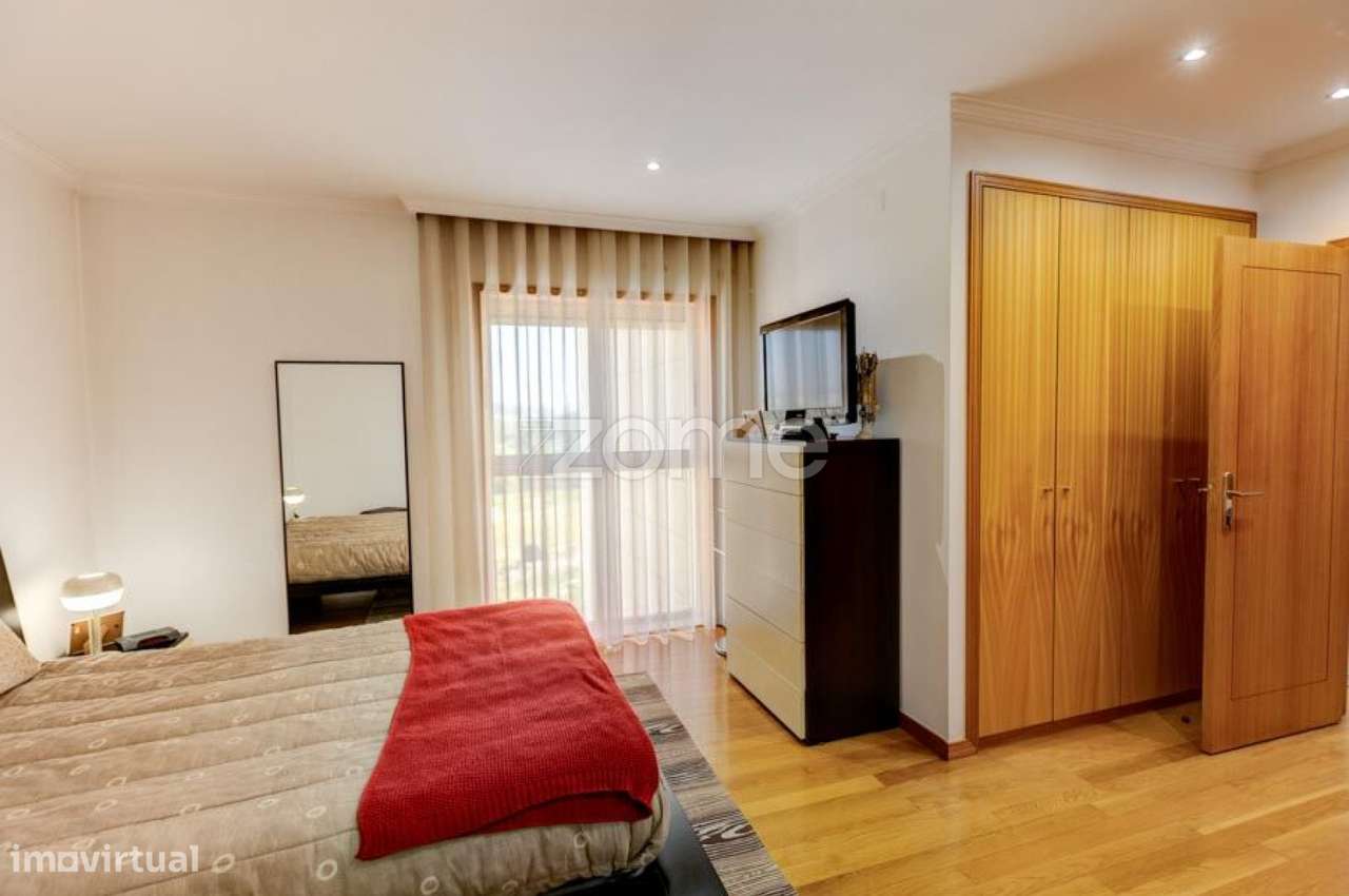 Apartamento T3 | Centro de Famalicão-19