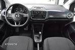 Volkswagen up! - 8