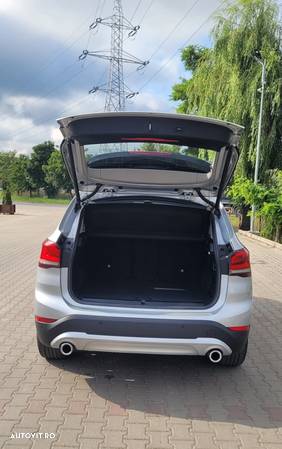 BMW X1 xDrive20d Aut. - 6