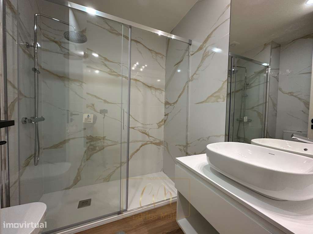 Apartamento T3 c/lugar de garagem-20