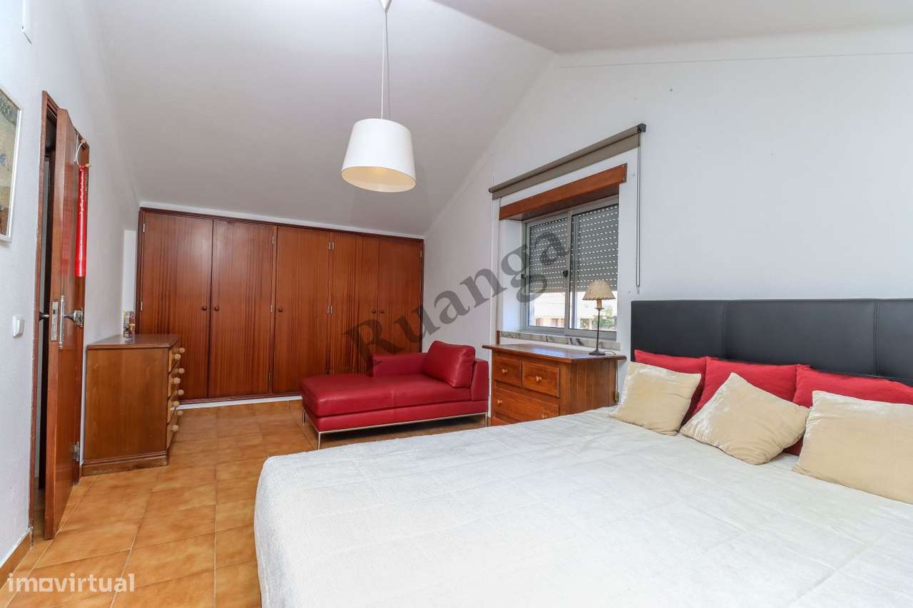 Moradia T3 para venda em Vila Nova de Santo André-23