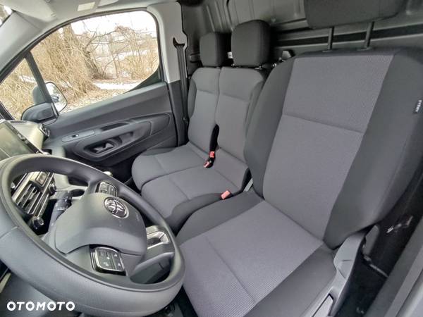 Toyota Proace City - 3