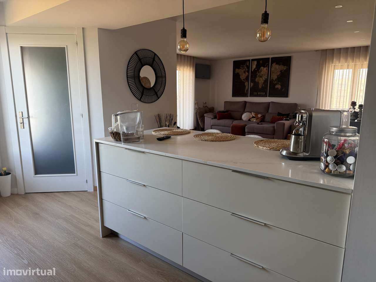 T2 último Piso com sala 45m2 - Grande imagem: 2/37