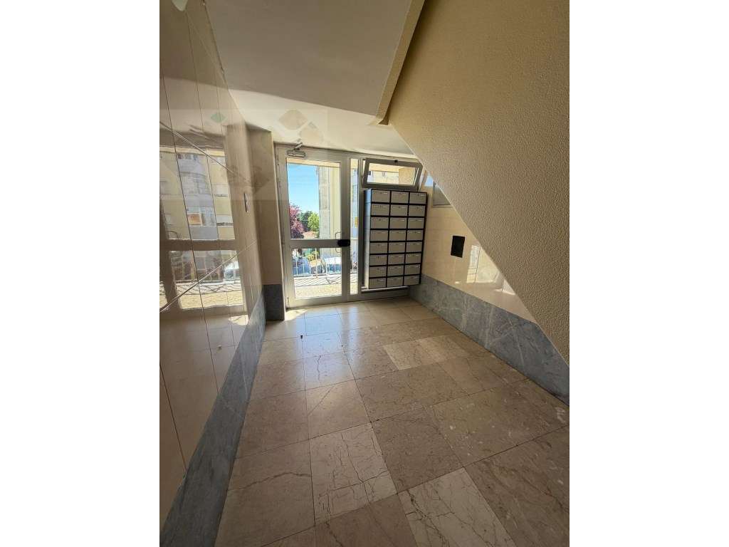Apartamento T1 Venda Amadora-25