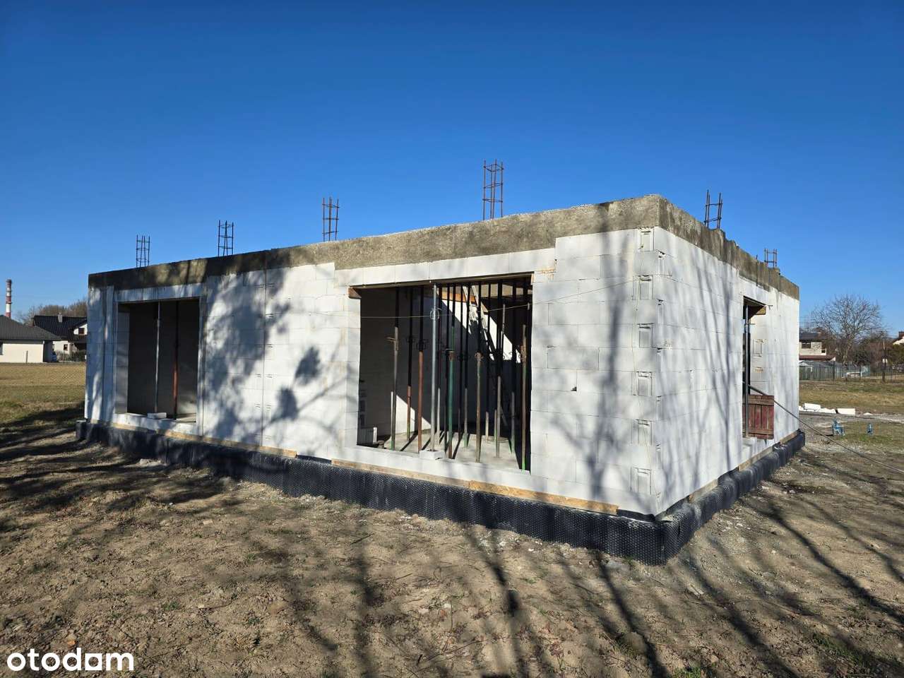 OSIEDLE POD WIERZBAMI-Nowe domy z garażami w Bładnicach Dolnych-13