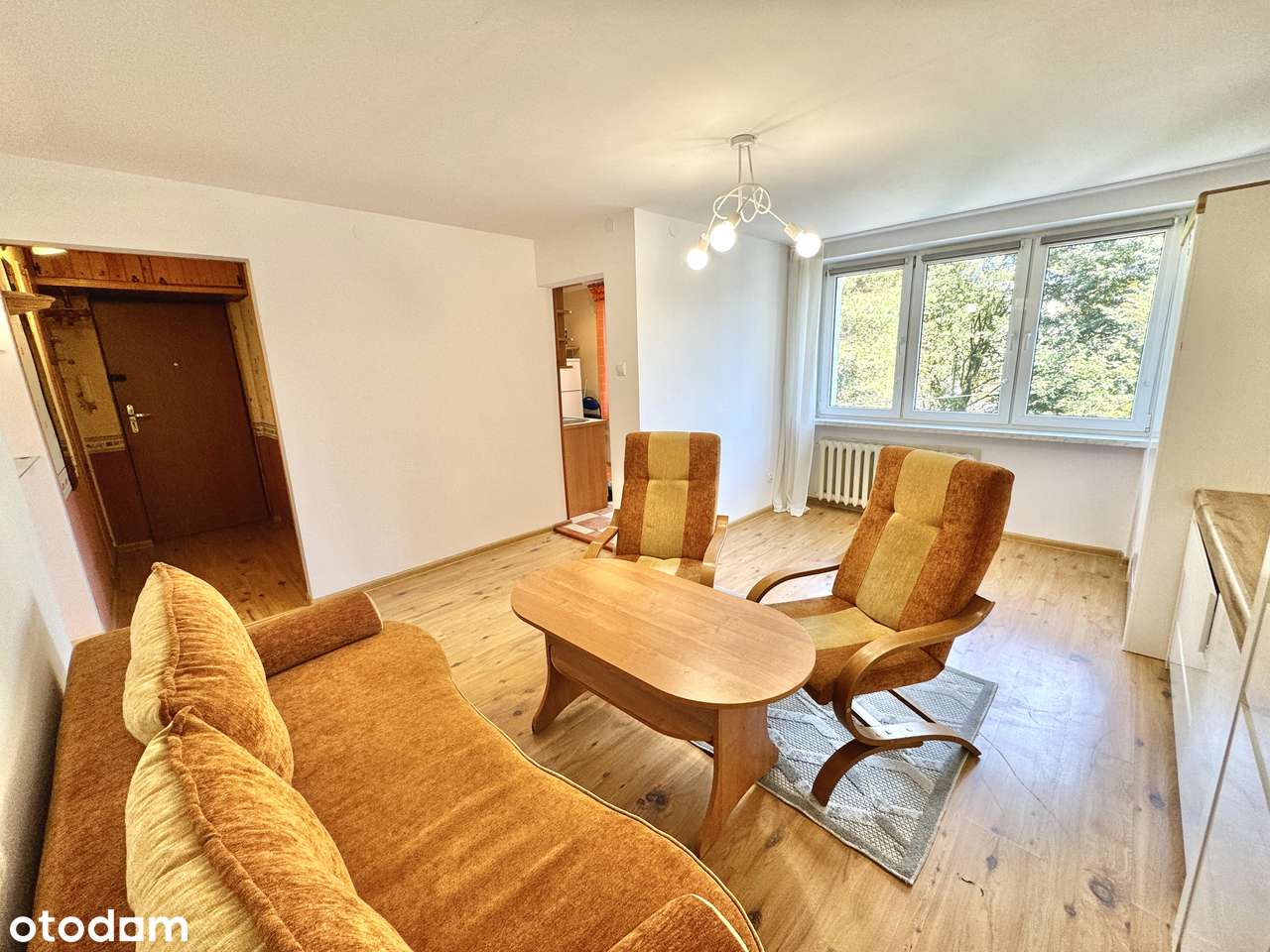 Przestronna kawalerka na wynajem 31 m2, Sosnowiec Niwka Zagłębiowska - Pełny obrazek: 2/8