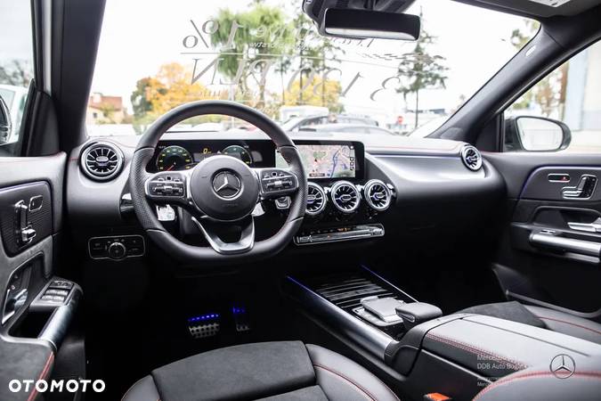 Mercedes-Benz EQA 350 4-Matic AMG Line - 10