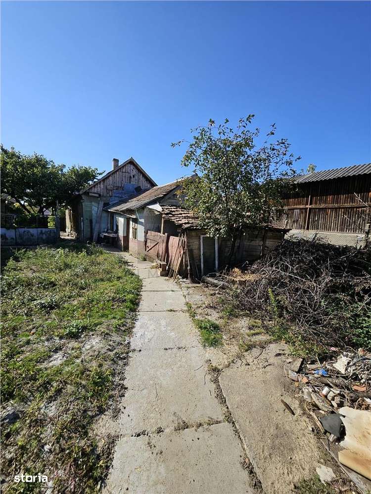 RECO Casa cu 2 camere , anexe gospodaresti si teren in Salonta - Imagine principală: 4/12