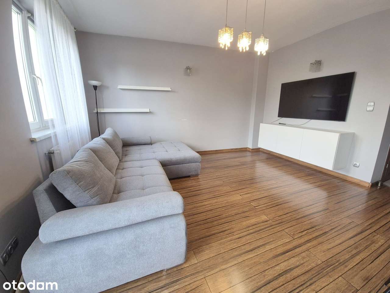 mieszkanie 64 m2 dobra lokalizacja– 3 pokoje, balkon,miejsce postojowe-9