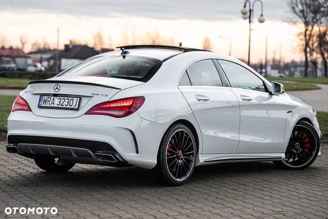 Mercedes-Benz CLA 45 AMG 4Matic 7G-DCT Edition 1 - 9