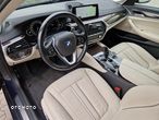 BMW Seria 5 520d xDrive Luxury Line sport - 24