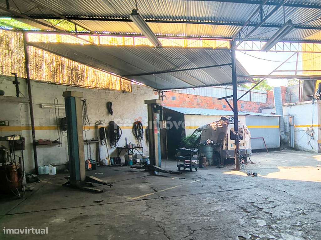 Oficina com afetação de serviços - Entroncamento-14