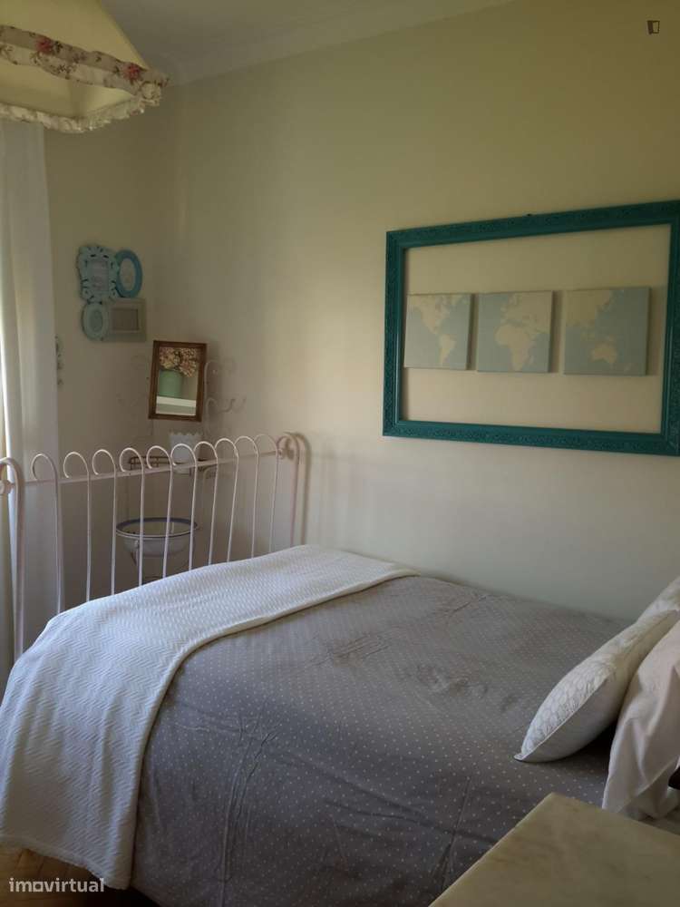 Quarto - localizado em Estoril Lisbon - Grande imagem: 5/27