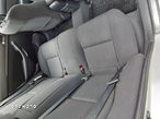 Toyota Avensis 1.8 VVT-i Combi Sol - 9