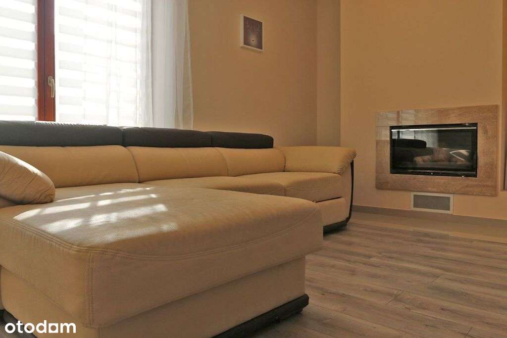 Komfortowy dom na zamkniętym osiedlu w Bibicach - Pełny obrazek: 5/20