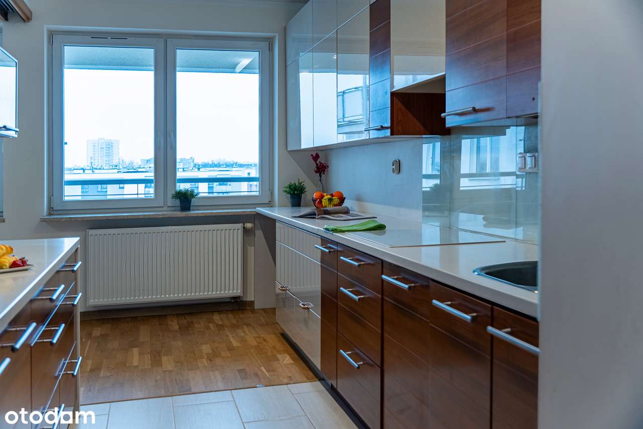 Wygodne 3 pokojowe z oddzielną kuchnią-11