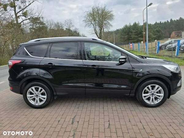 Ford Kuga - 12