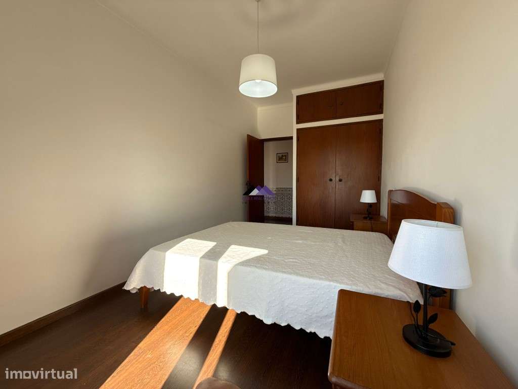 Moradia V3 com Estacionamento e Quintal-17