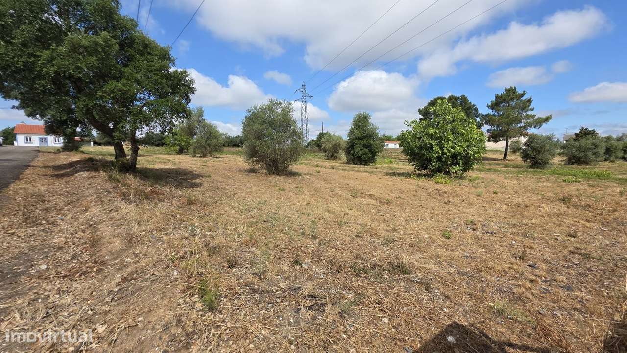 Terreno de Construção de Moradia-9