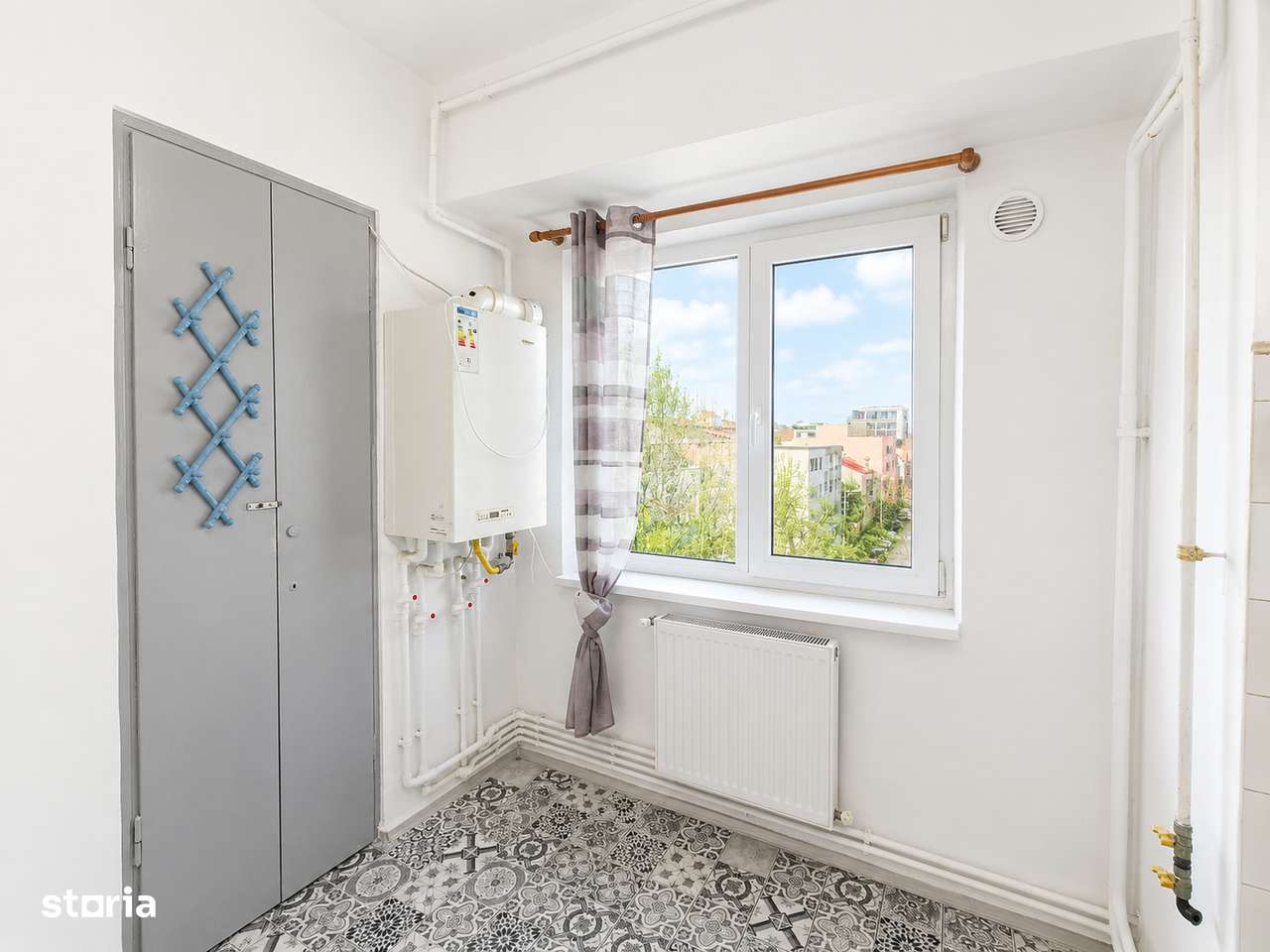 Ultracentral Tomis Mall 3 camere decomandat etaj 3/7-5