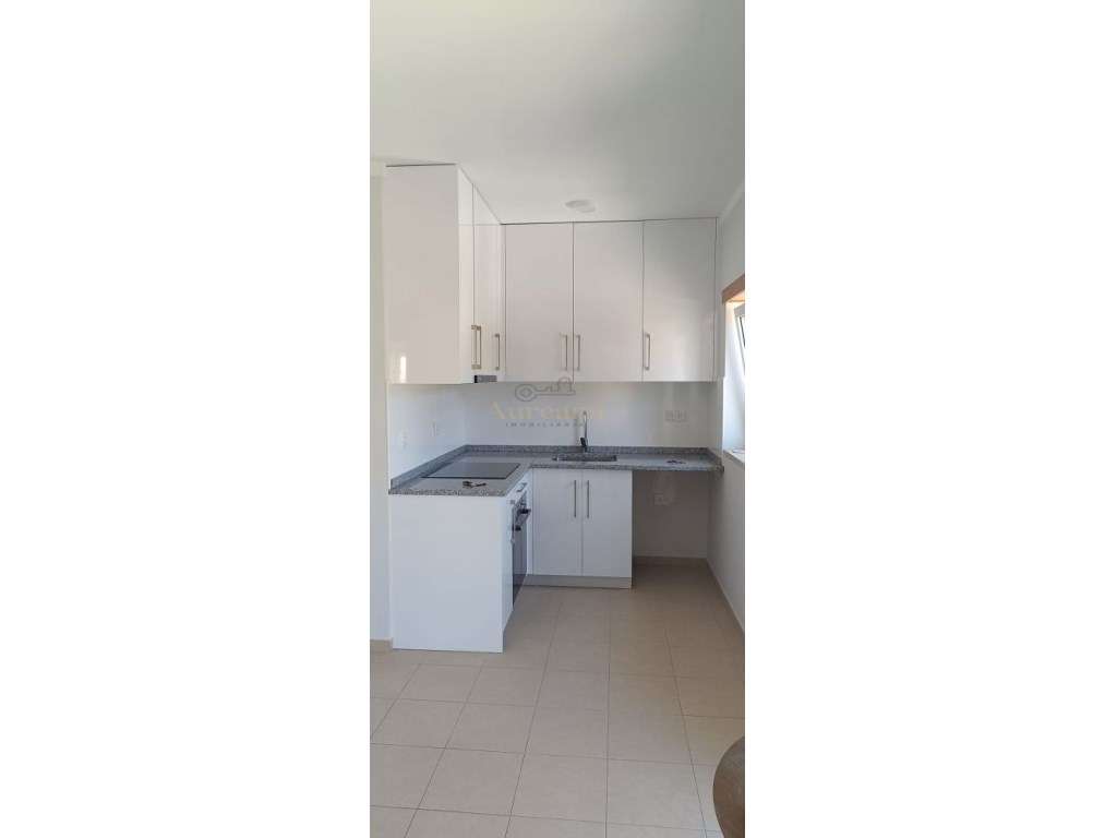 Apartamento T2 Arrendamento - Grande imagem: 3/14