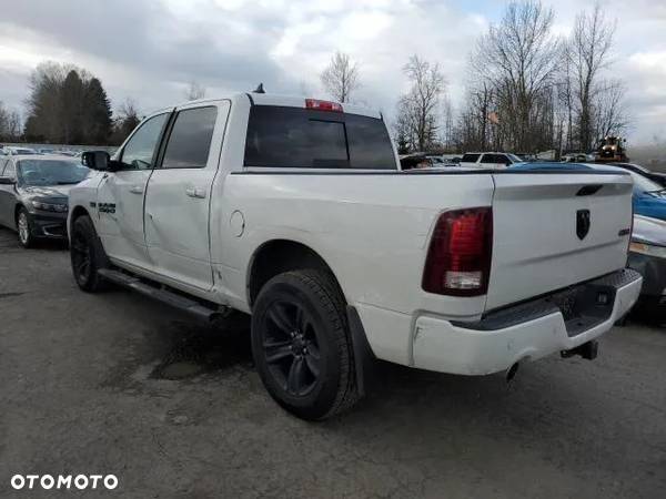 Dodge RAM 1500 5.7 4x4 - 3