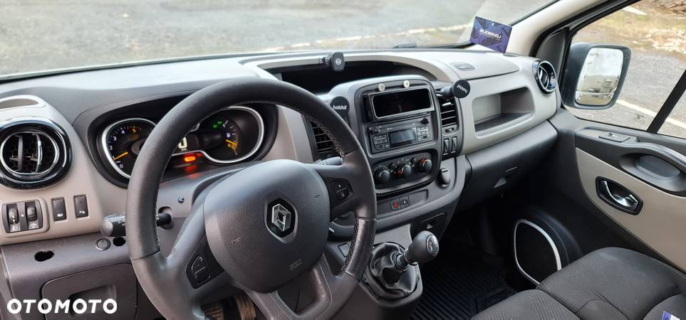 Renault Trafic - 13