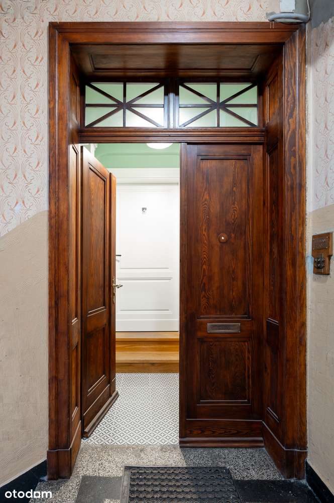 Na sprzedaż czteropokojowy apartament z tarasem w Śródmieściu Katowic!-15