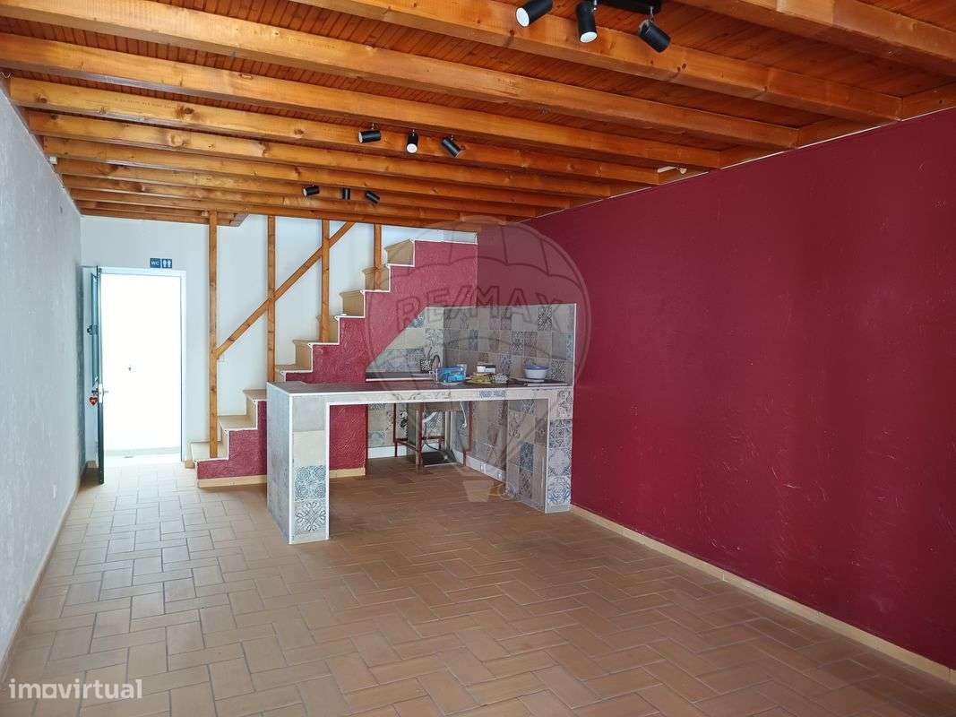 Loja  para arrendamento - Grande imagem: 2/5