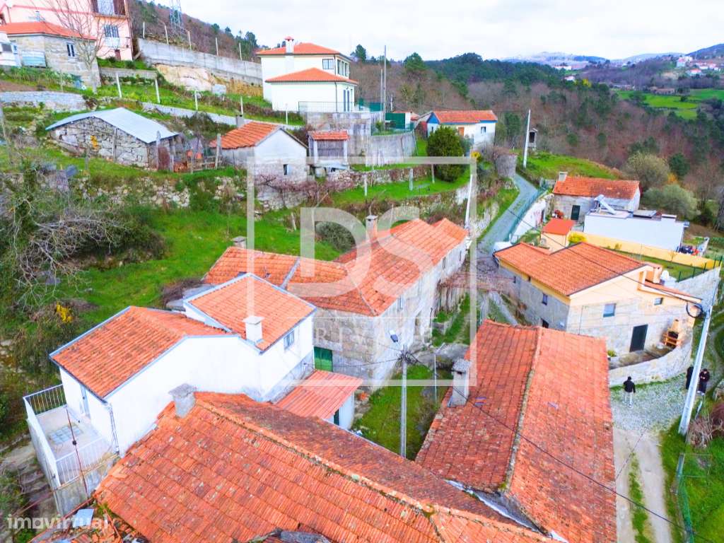 Moradia T3 para restauro em Ovil - Grande imagem: 5/16