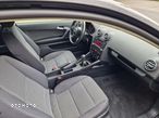 Audi A3 1.6 Ambiente - 8