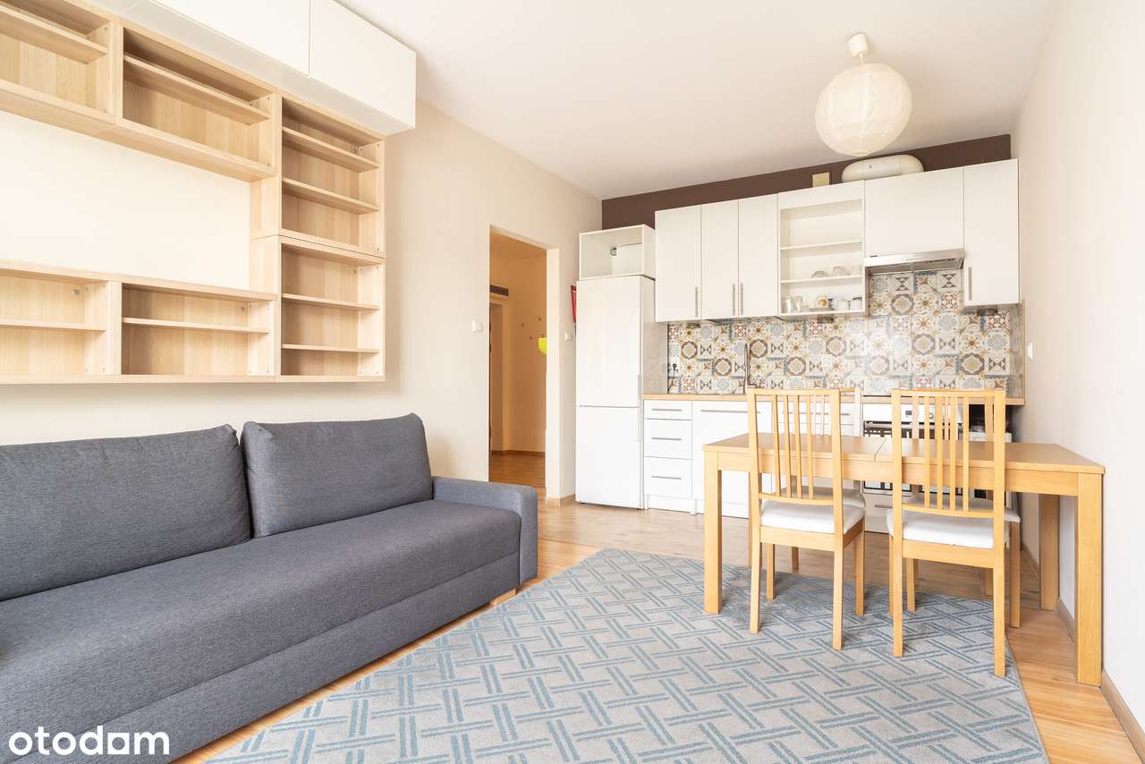 Jasne Dwupokojowe Mieszkanie Gotowe do Wprowadzenia! Balkon! Garaż!-0