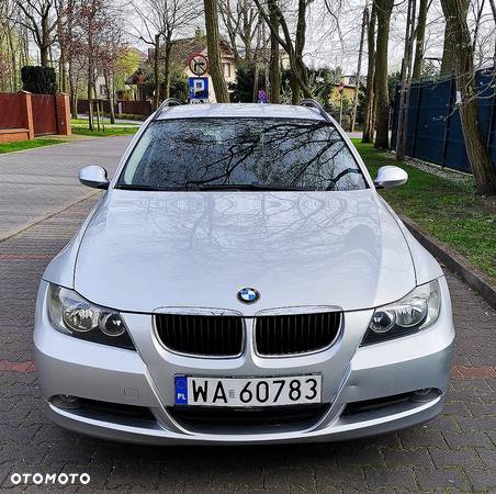 BMW Seria 3 318d - 2