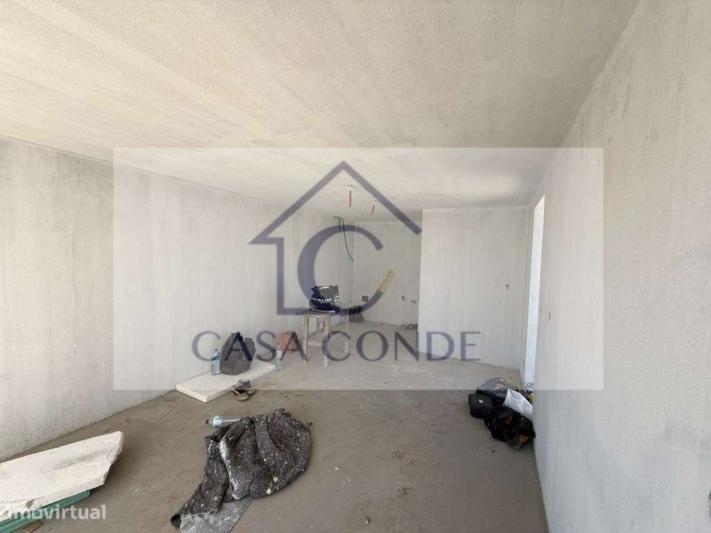 Moradia T4 Isolada Duplex em Azeitão com Piscina e Excelentes Acaba...-35