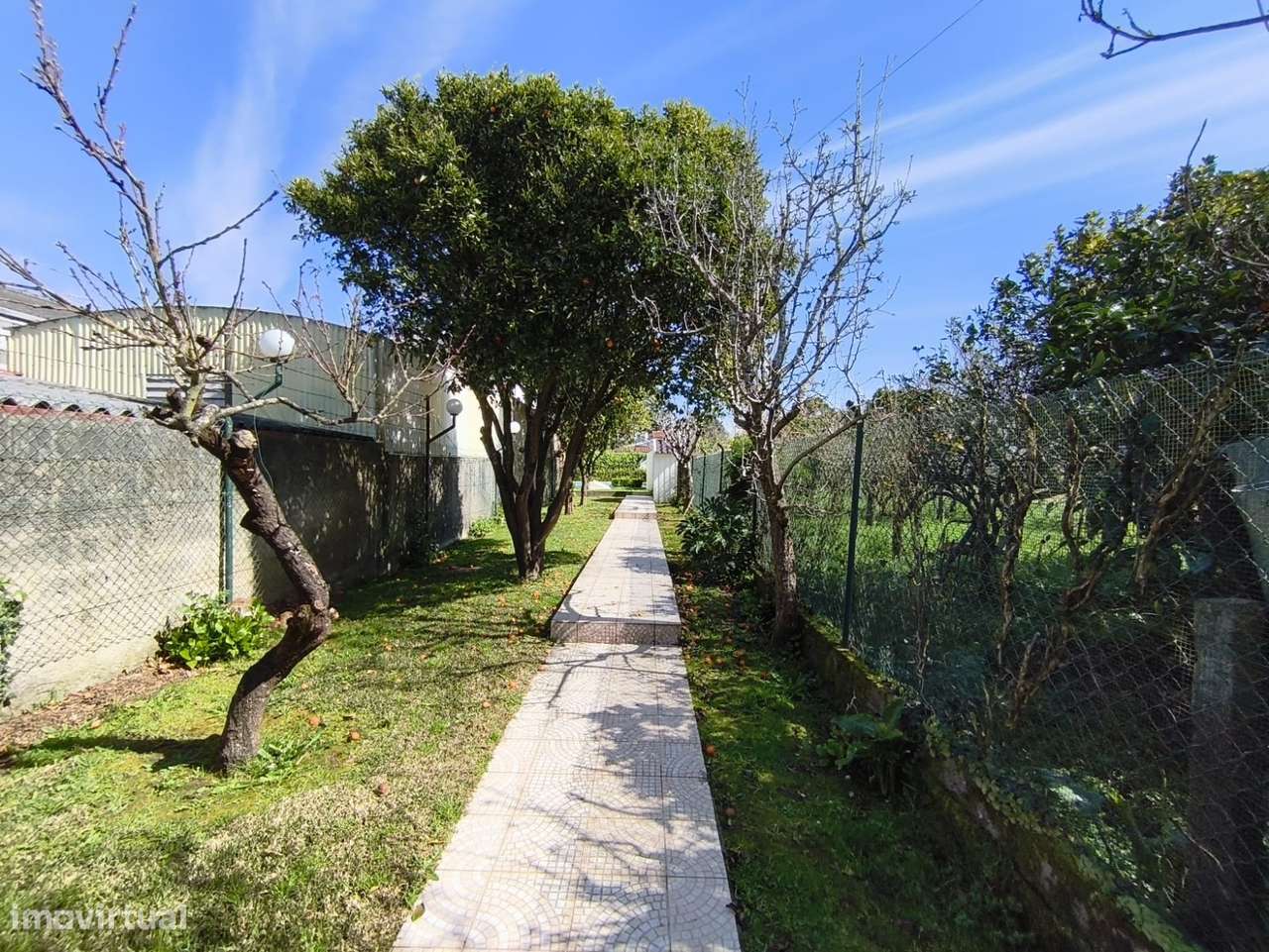 Moradia Isolada T5+1 com Piscina – S. Bernardo.-44