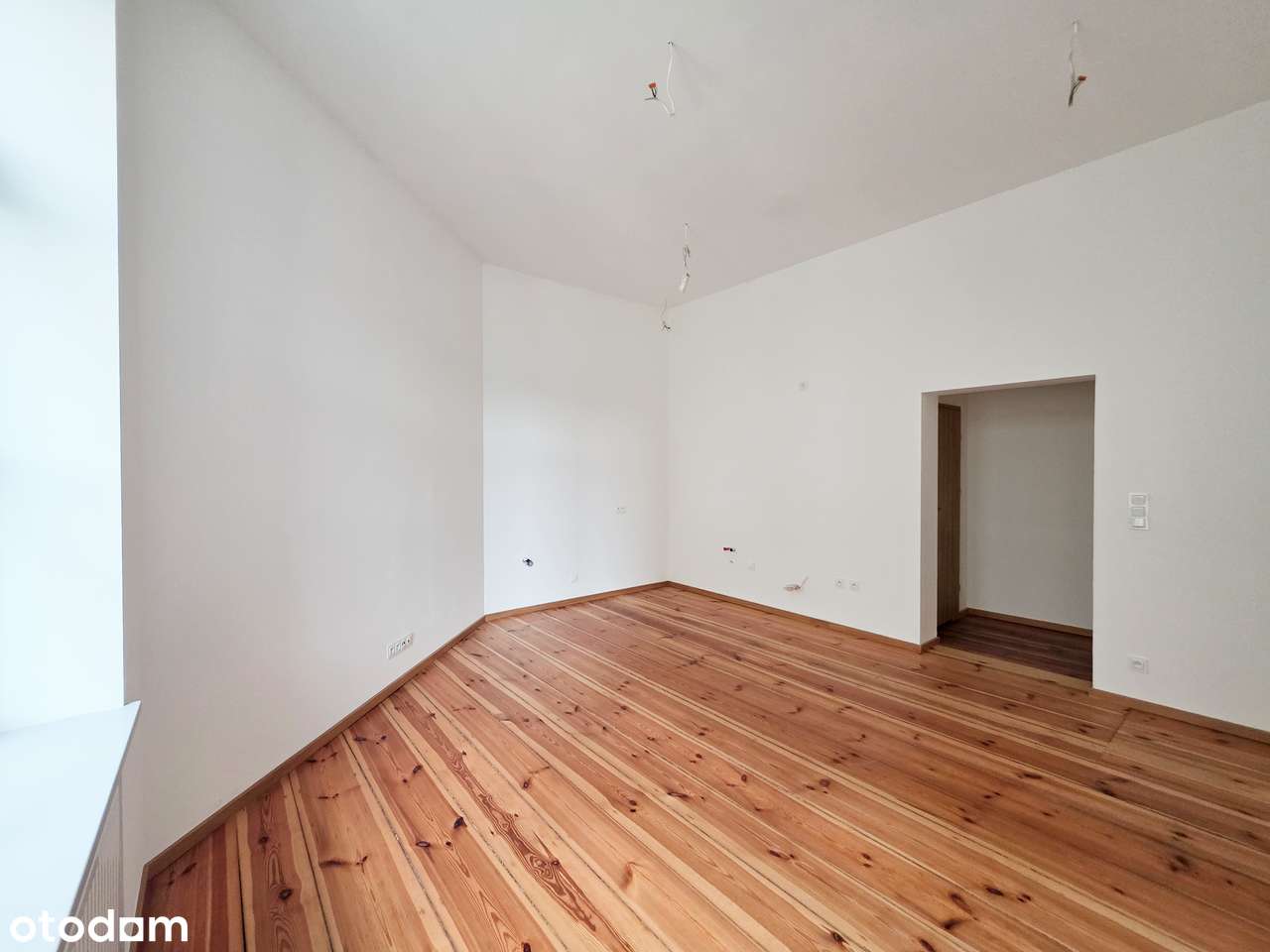 Gotowe mieszkanie - wystarczy tylko umeblować. Łazienka pod klucz.-2