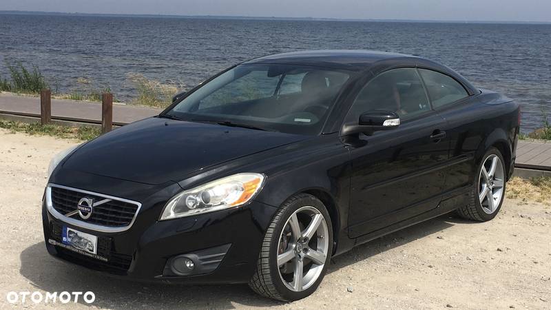 Volvo C70 T5 Summum - 1